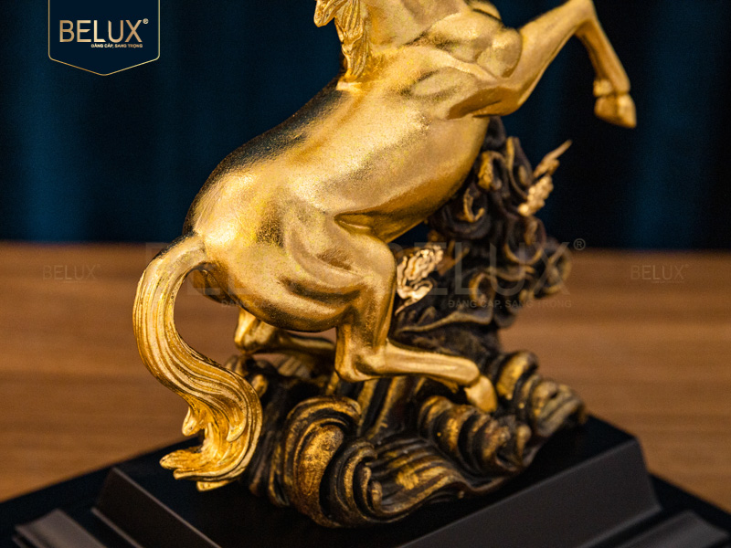 Tượng Ngựa phong thủy dát vàng 24k&nbsp;20×16.5x24cm